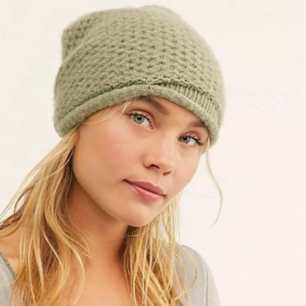 Free People Dreamland Knit Beanie NWT
